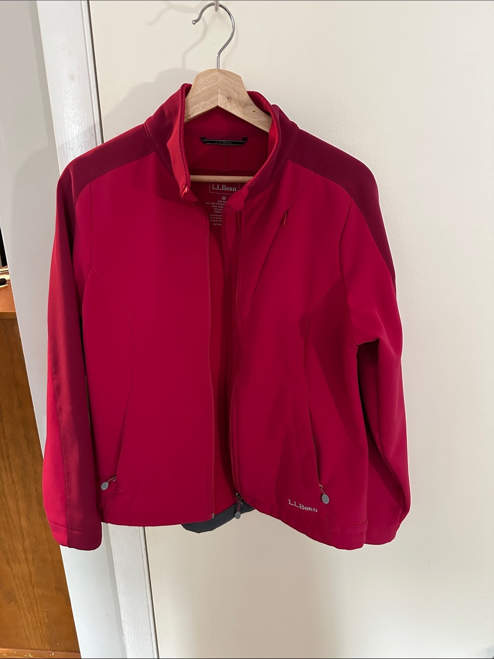 L.L. Bean Women's Two-Tone medium soft shell magenta pink
